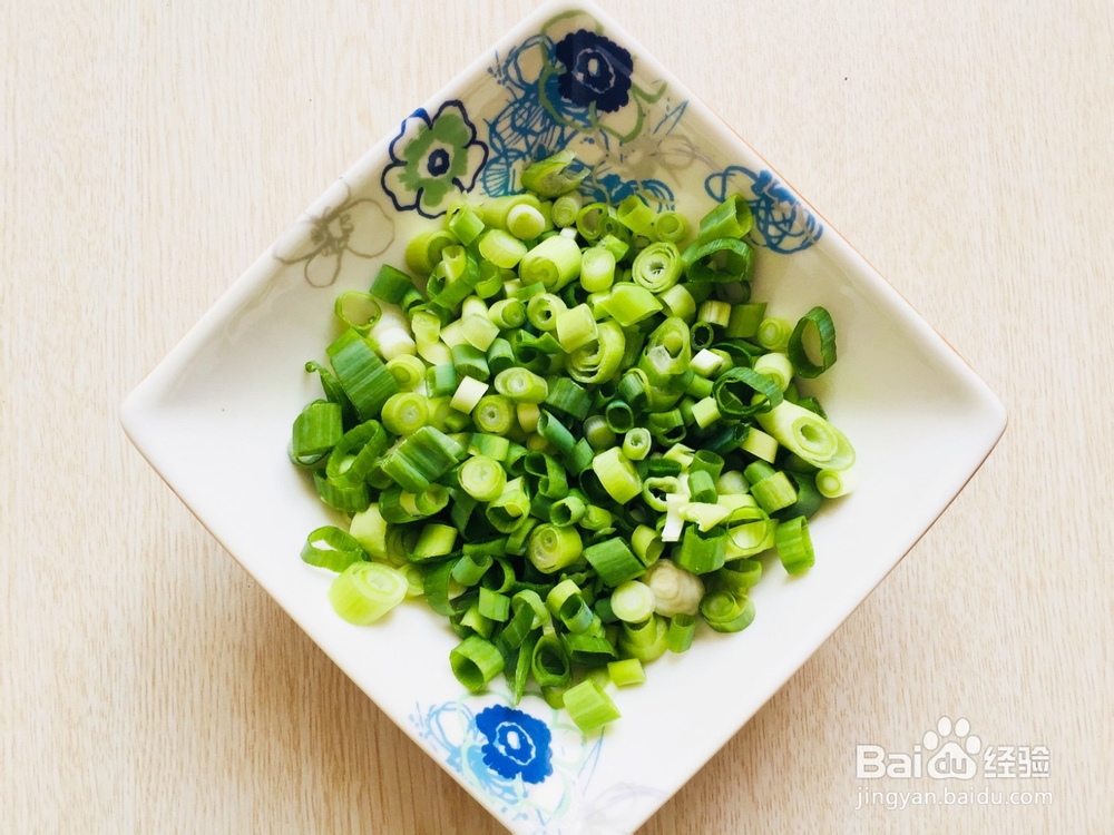 菜香葱炒鸡蛋怎么做？2种食材分分钟搞定