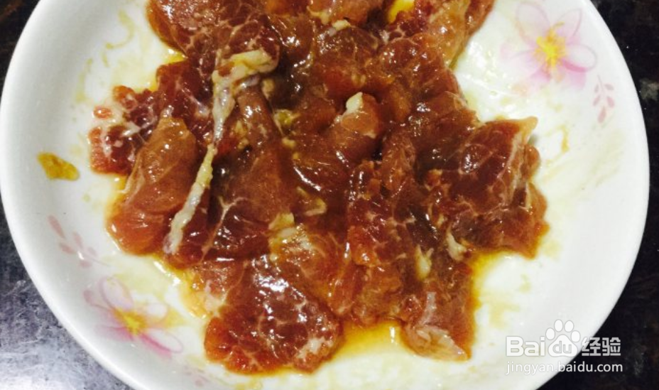 如何制作肉片炒莴笋叶