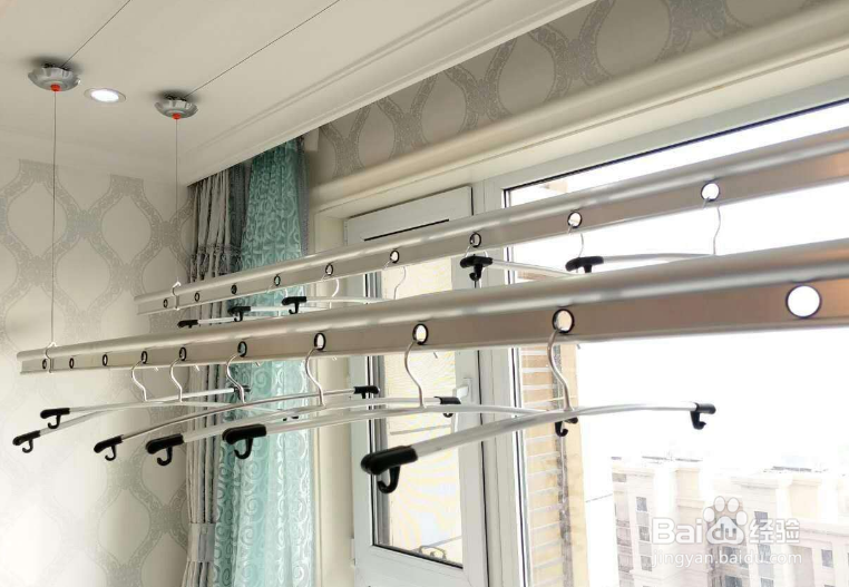 新房阳台要不要安装晾衣架？