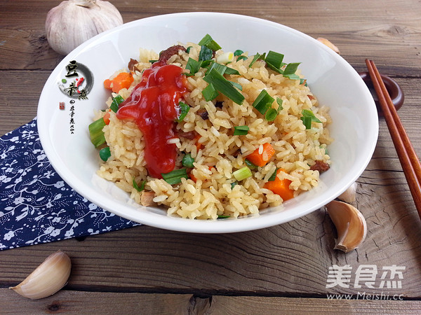 红烧肉焖饭的做法