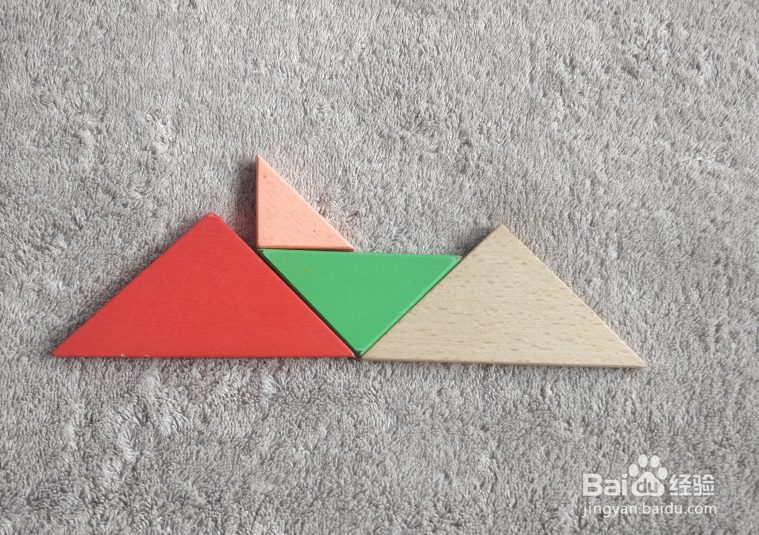 小岛用七巧板怎么拼?