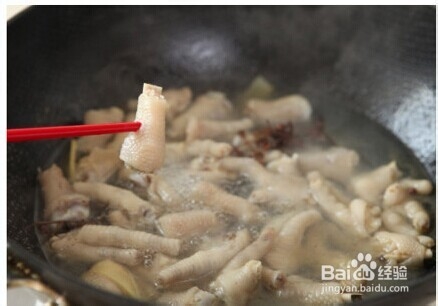 泡椒凤爪的做法