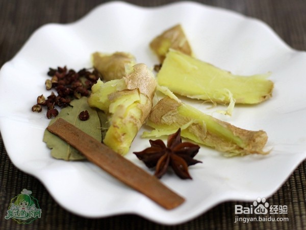 泡椒凤爪的制作流程