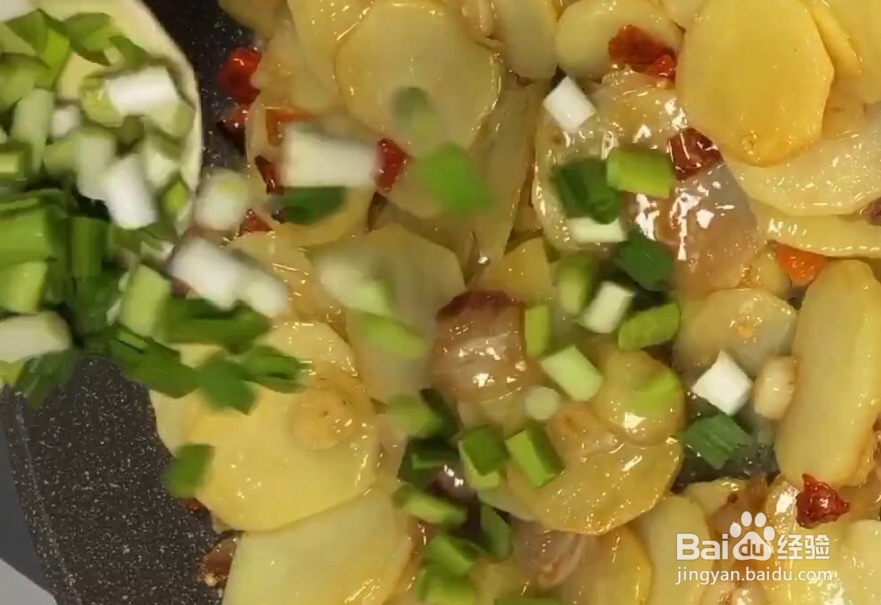 如何做美味好吃的肉丝土豆片?