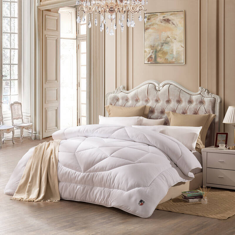 手感柔滑亲肤透气的春秋被精选