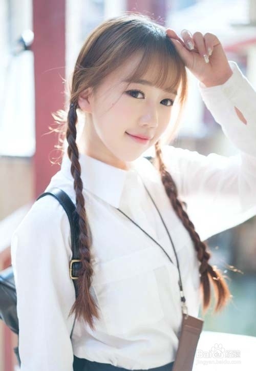 美容护肤巧用化妆水