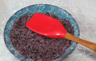 黑米八宝饭怎么做