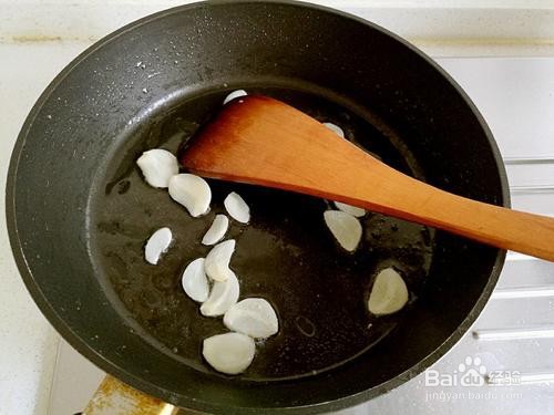 肉丝炒茭白怎么做