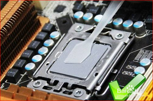 如何清理CPU上面的硅脂呢？