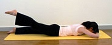 几分钟睡前瑜伽，彻底消灭小肚腩的方法