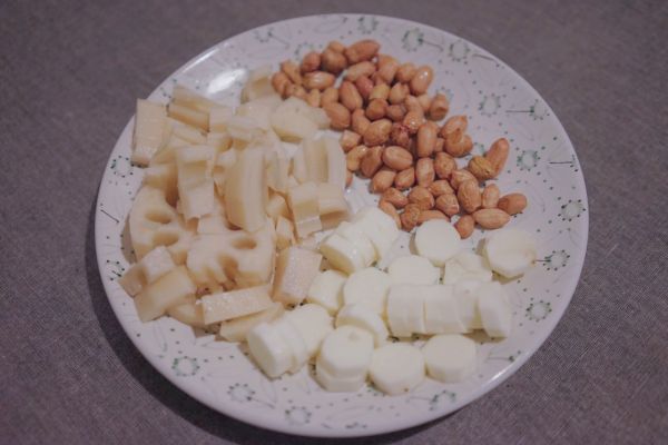 莲藕花生山药露