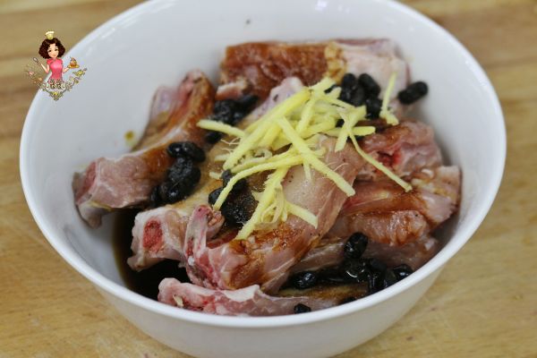 豆豉排骨南瓜盅