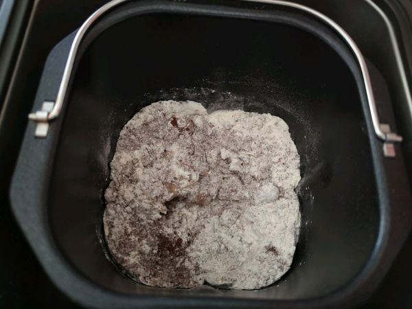 巧克力核桃面包