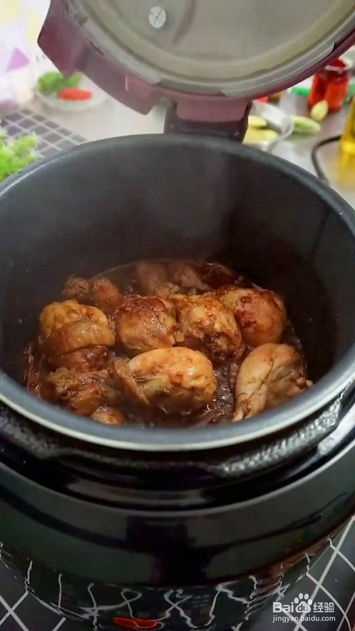 如何用电饭煲制作好吃的奥尔良焗鸡腿