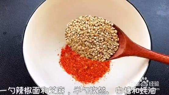 如何自己制作好吃的烧烤金针菇