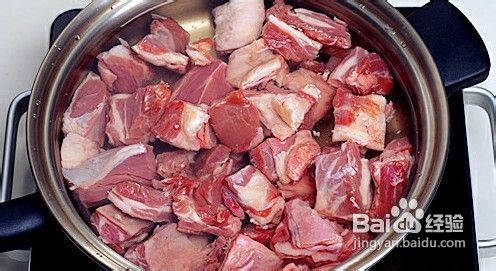 冬日美食进补——红枣炖羊肉