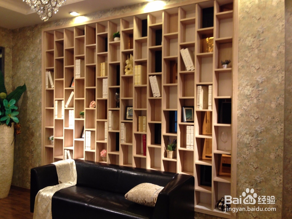 次卧空间小如何合理布置