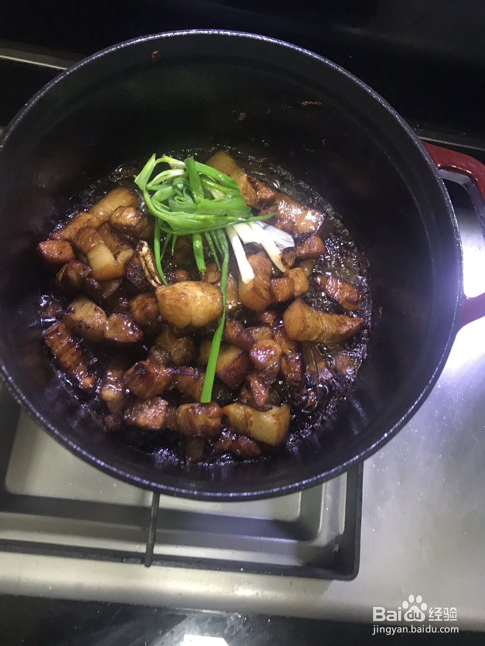 一个人做油豆腐红烧肉