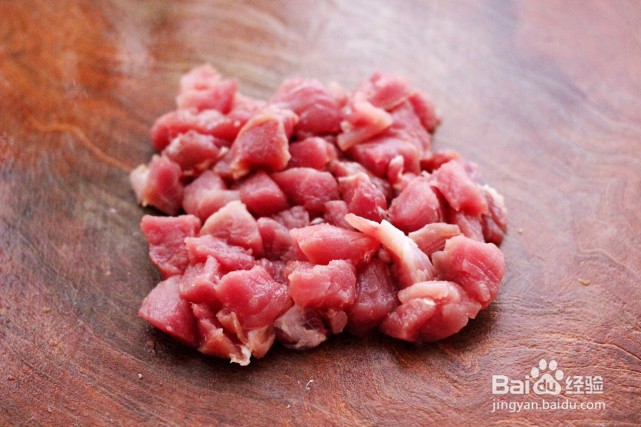 孜然香辣牙签肉的做法