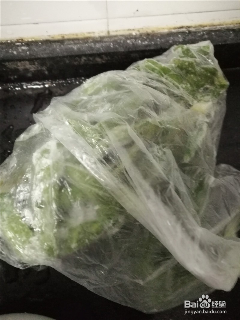 脆骨粒炖豆角萝卜