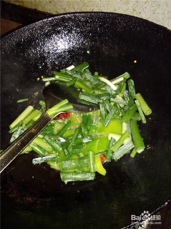 马蹄蘑炒尖椒