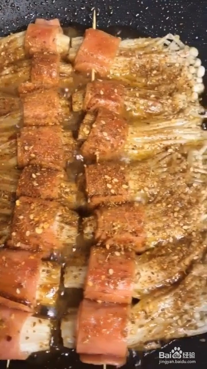 如何制作火腿肠金针菇