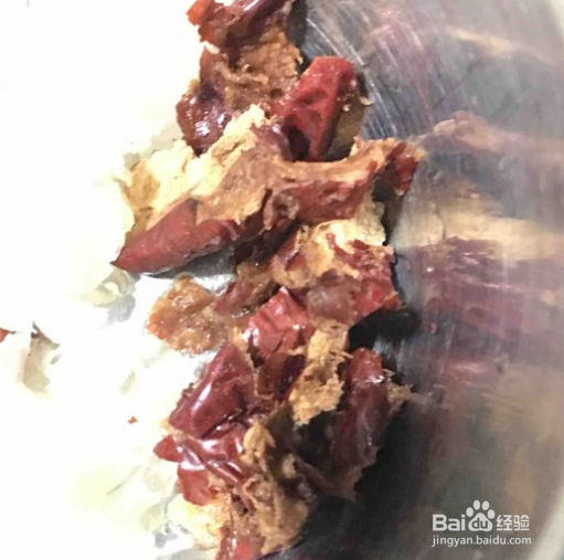 雪梨红枣银耳汤