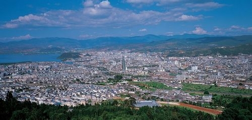 大理洱海边住宿！