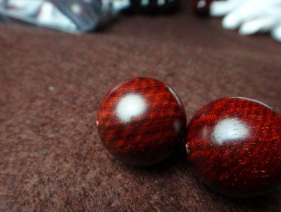 如何辨认小叶紫檀？