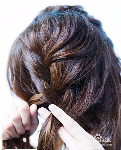 5步打造蜈蚣发型,小清新快看过来