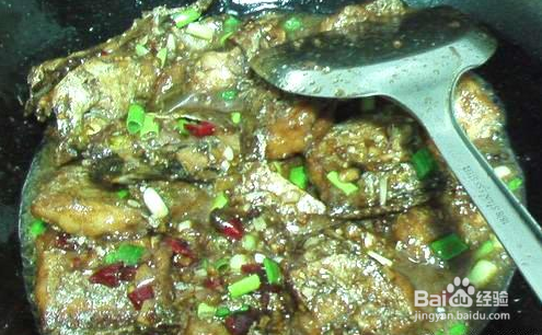 糖醋带鱼的做法