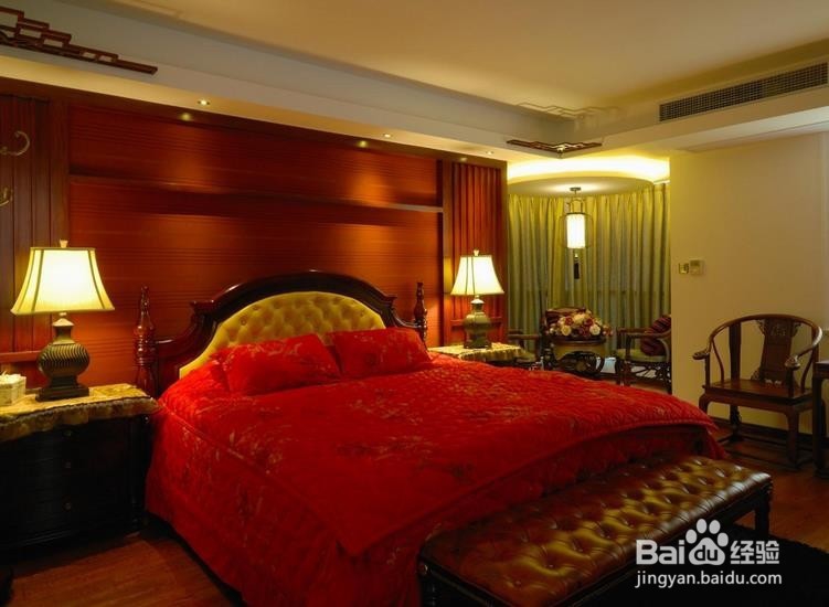 如何让卧室翻出新意？