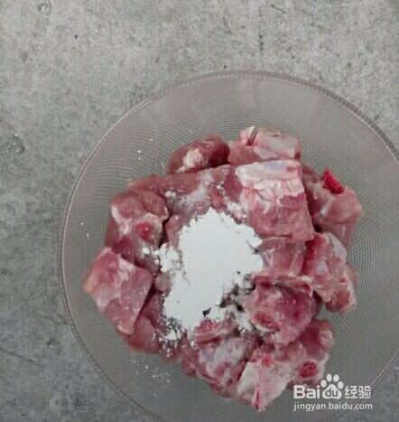 剁椒排骨怎么做？