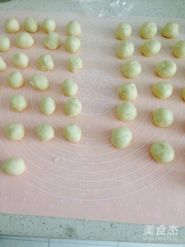 苏式榨菜鲜肉月饼