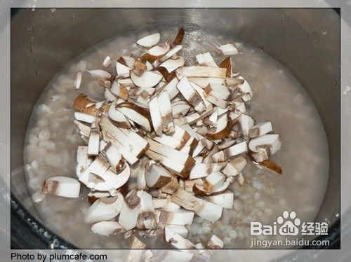 鸡肉蘑菇粥的做法