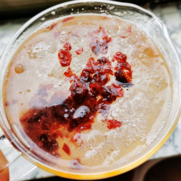 桃胶雪燕蔓越莓羹