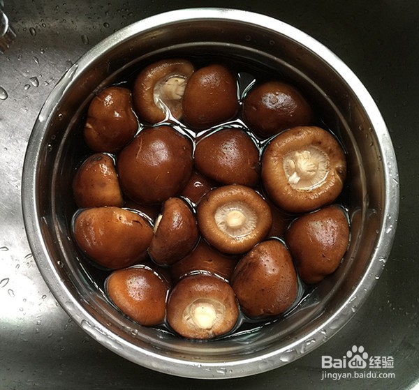 蚝油酱烧香菇的做法