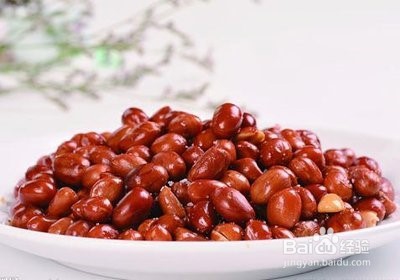 花生滋养补益，有助于延年益寿