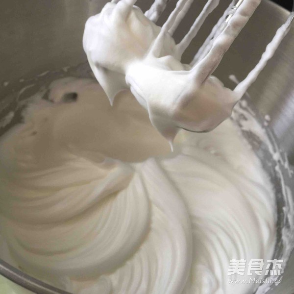 木鱼花黑芝麻天使蛋糕