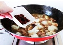 非常适合寒冬的既养颜又暖身的菜——花雕醉鸭