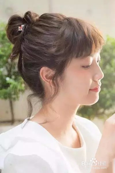 头发长了别剪，教你扎起来更好看