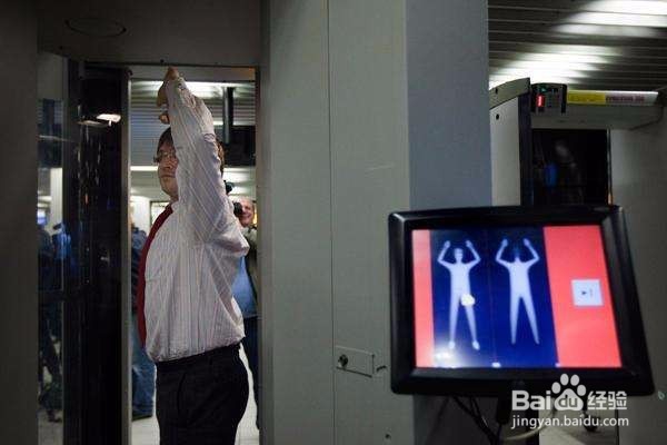 美国商务签证面试安检步骤有哪些？