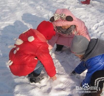 冬天，宝宝怎样表达自己冷？