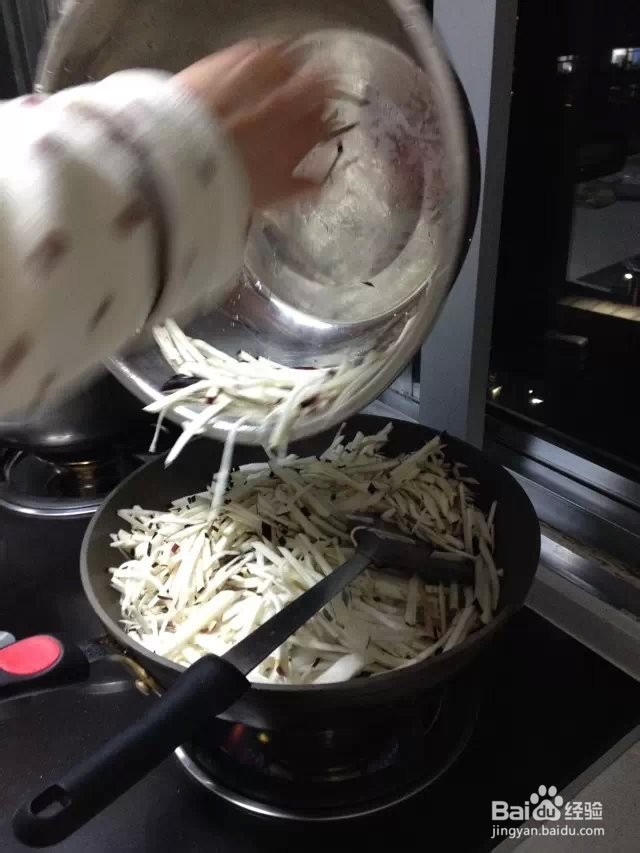 简单的下饭菜 尖椒茄子