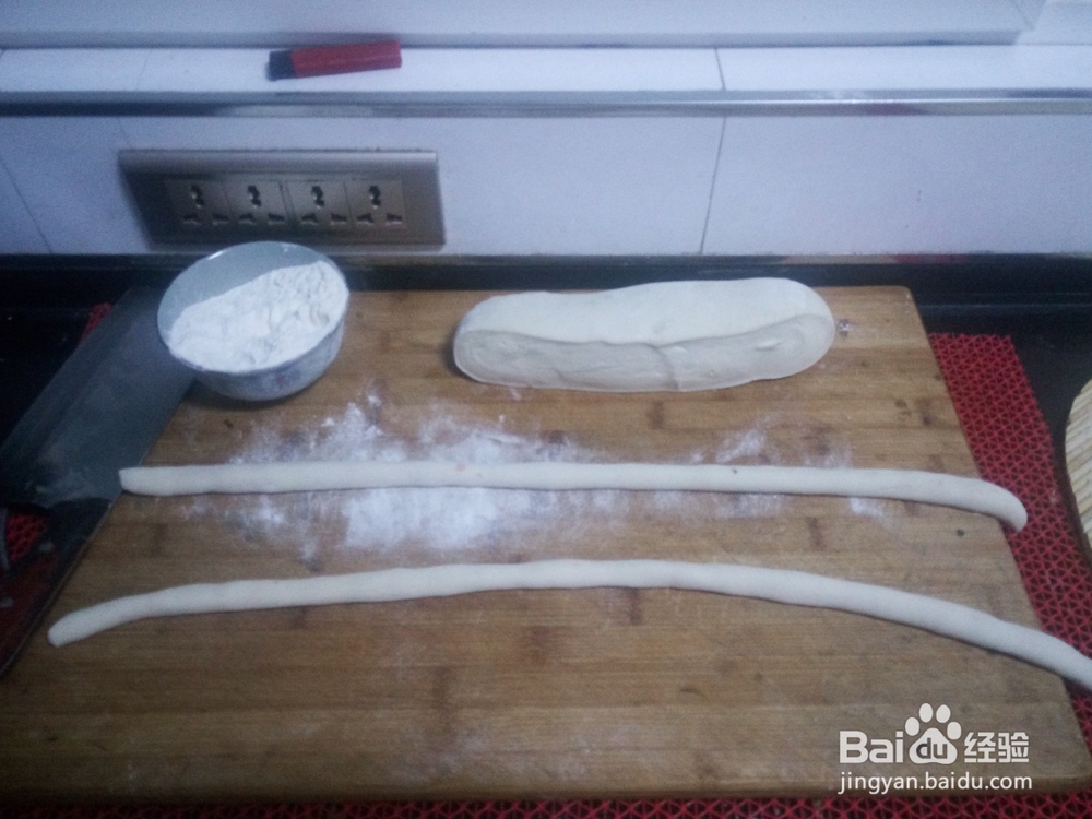 如何在家里独自做猫耳朵