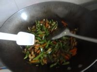 美白功效之四季豆炒肉