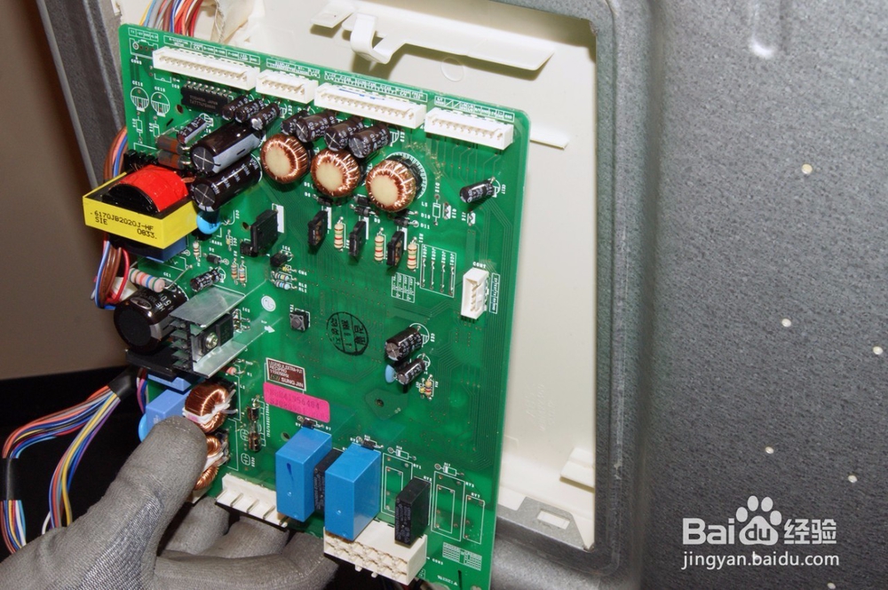 更换GE对开门冰箱主控板WR49X10152-通用电气