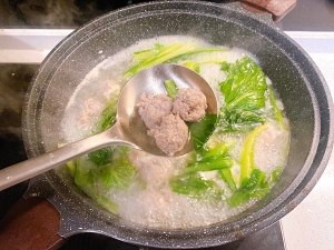 如何做出好吃的羊肉丸子汤