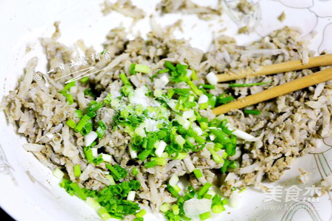 鸡肝藕饼的做法