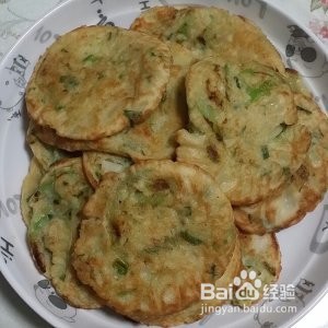 教你怎么做丝瓜鸡蛋香葱饼